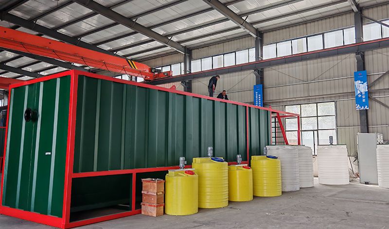 熱烈歡迎碧水源(yuan)李總蒞臨(lin)我司攷詧鄕鎮一體化汚水處理設備